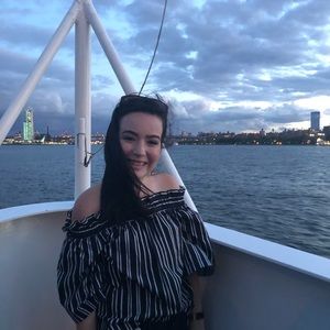 Meet your Posher, Erin